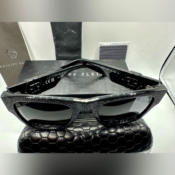 🏆Philipp Plein ICON SPP042S COL.700S‼️Size 54-23-145‼️Stunning🏆 - Picture 10 of 15